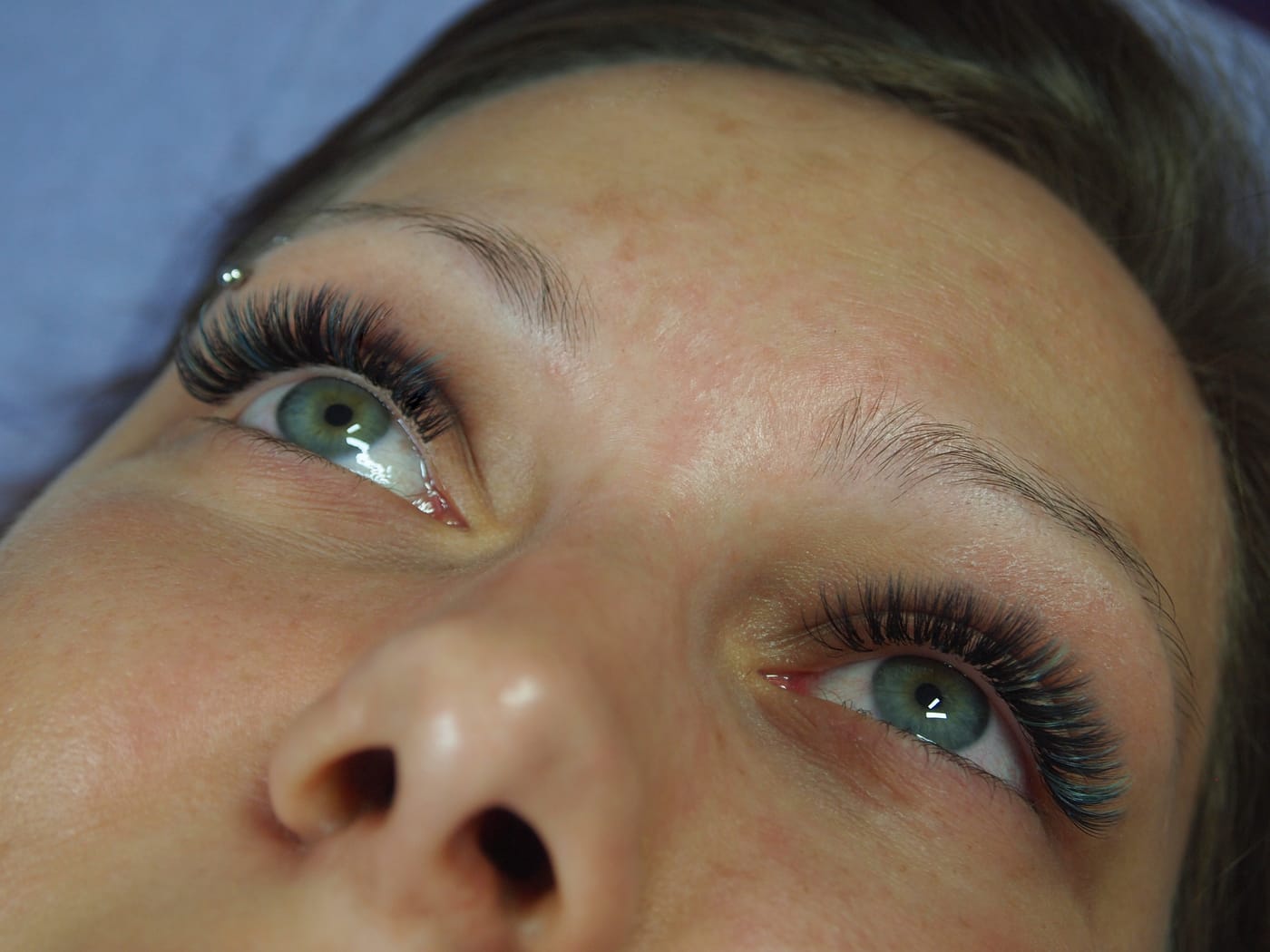 Wimpernverlängerung im Detail